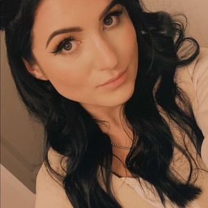 Meet your Posher, Katelin